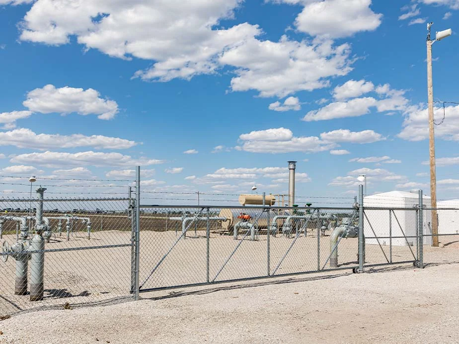 Chain-link vehicle access fence or gate design reference