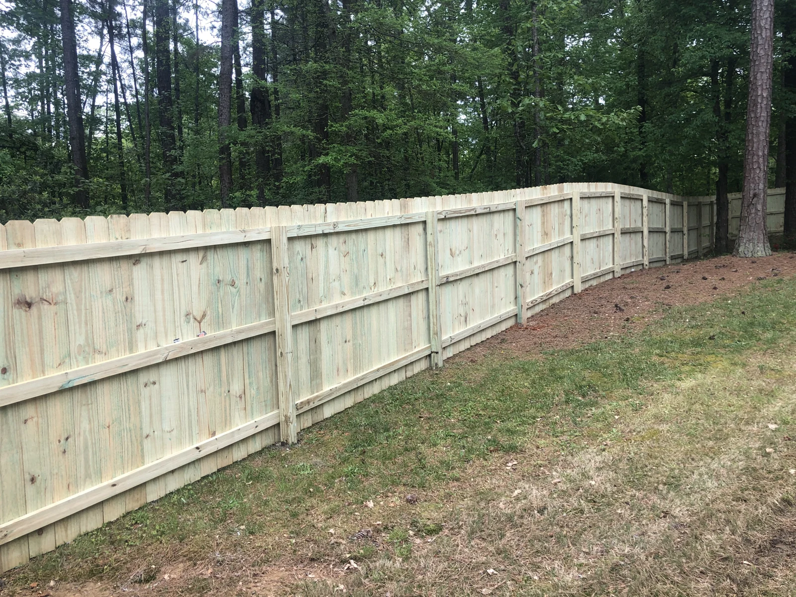 Dog ear privacy fence or gate design reference