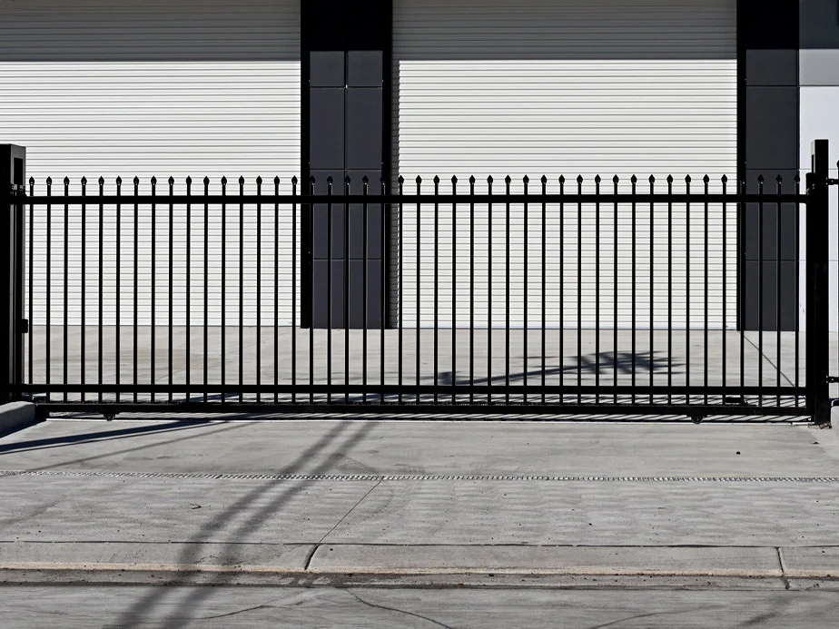 Sliding gate at a commercial building