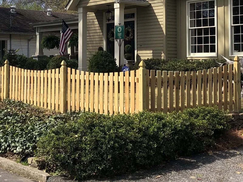 Scalloped wood pickets fence or gate design reference