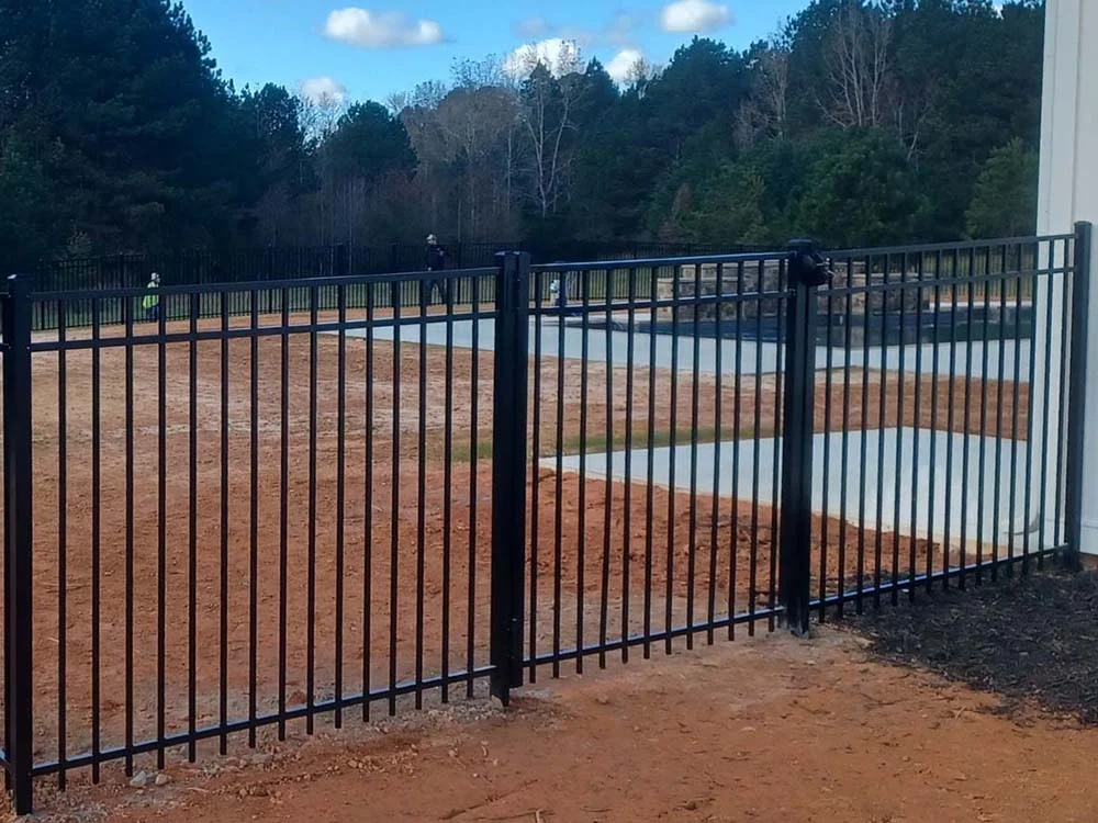 Flat-top pool enclosure fence or gate design reference
